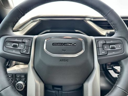 New 2026 GMC Sierra 2500 Denali w/ Denali Reserve Package AWD/4WD image 33