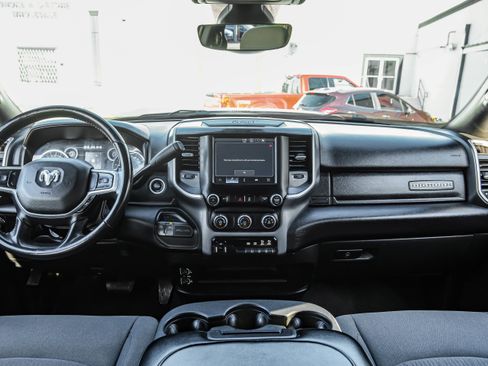 Used 2023 RAM 2500 Big Horn w/ Level 1 Equipment Group image 10