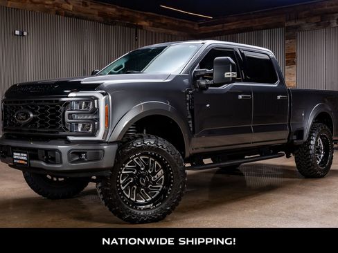 Used 2023 Ford F250 XLT w/ XLT Premium Package image 4