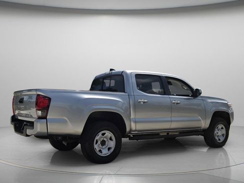 Used 2022 Toyota Tacoma SR w/ SR Convenience Package RWD image 7