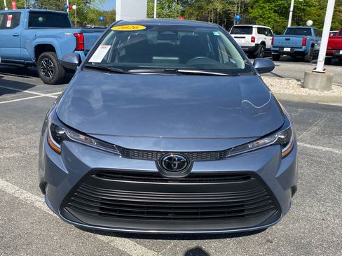 Used 2026 Toyota Corolla LE image 16