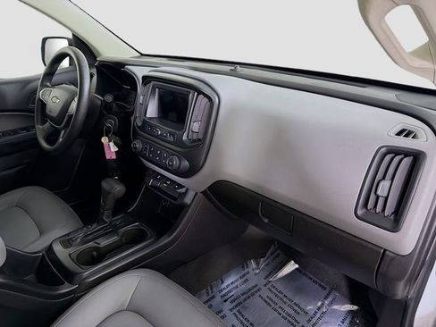 Used 2019 Chevrolet Colorado W/T w/ WT Convenience Package RWD image 24