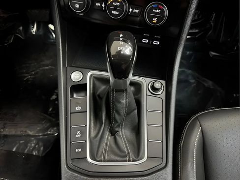 Used 2022 Volkswagen Jetta SE FWD image 20