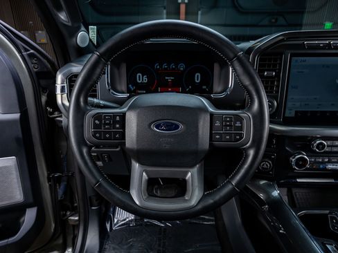 Used 2022 Ford F150 Lariat w/ Equipment Group 502A High AWD/4WD image 18