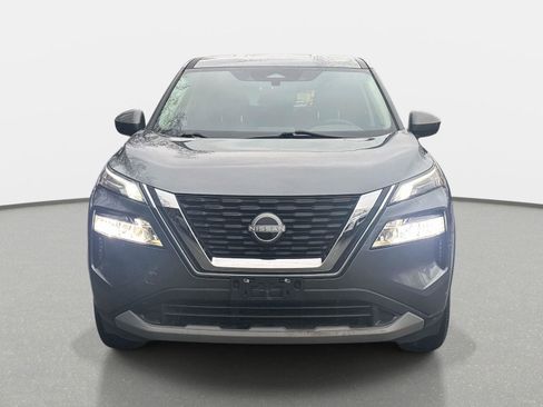 Certified 2023 Nissan Rogue SV image 2