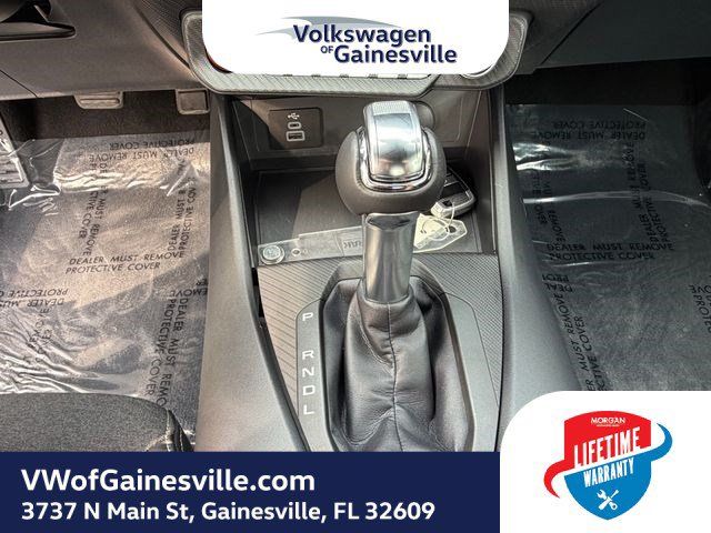 Used 2024 Ford Mustang Coupe RWD image 29