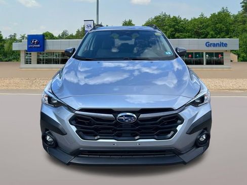 Used 2024 Subaru Crosstrek 2.0i Premium AWD/4WD image 3
