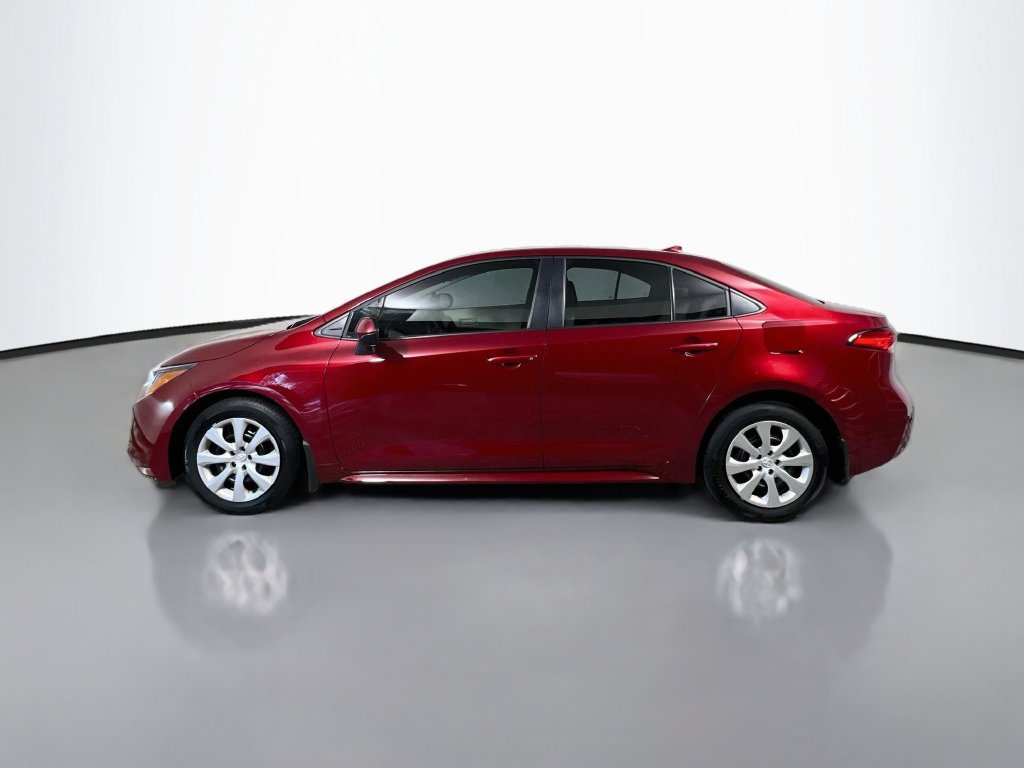 Used 2026 Toyota Corolla LE FWD image 6