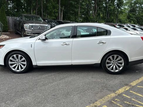 Used 2014 Lincoln MKS AWD w/ Equipment Group 101A image 8
