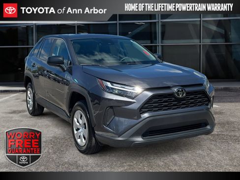 Used 2025 Toyota RAV4 LE AWD/4WD image 1