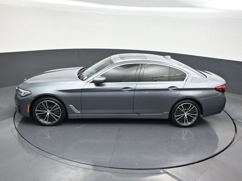 Used 2022 BMW 540i w/ Convenience Package RWD image 17