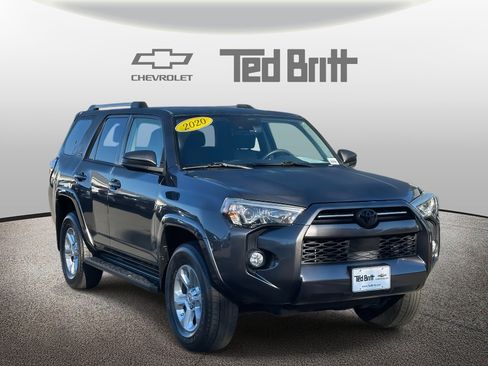 Used 2020 Toyota 4Runner SR5 image 3