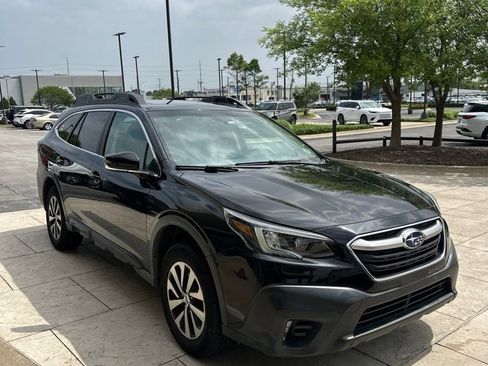 Used 2021 Subaru Outback Premium w/ Popular Package #1 AWD/4WD image 3