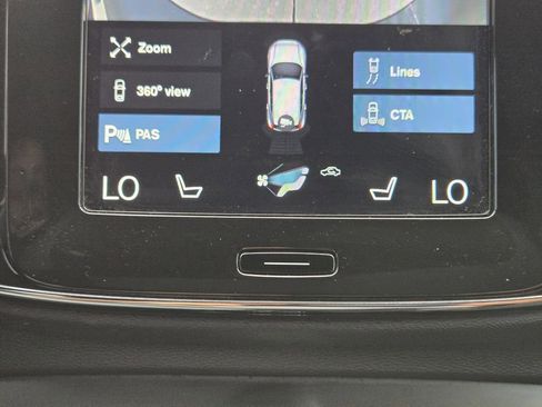 Used 2021 Volvo XC40 T5 R-Design w/ Advanced Package AWD/4WD image 21