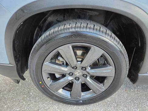 Used 2023 Honda Pilot Sport image 20