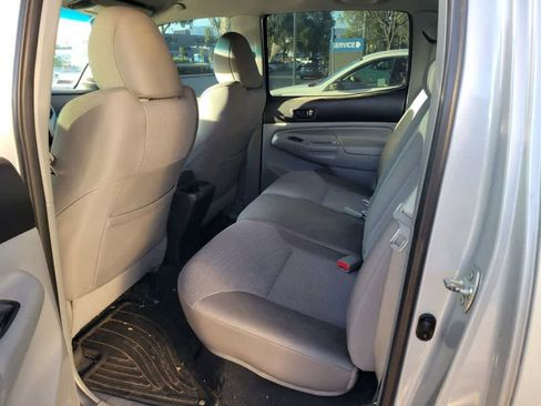 Used 2012 Toyota Tacoma PreRunner w/ TRD Sport Pkg image 5