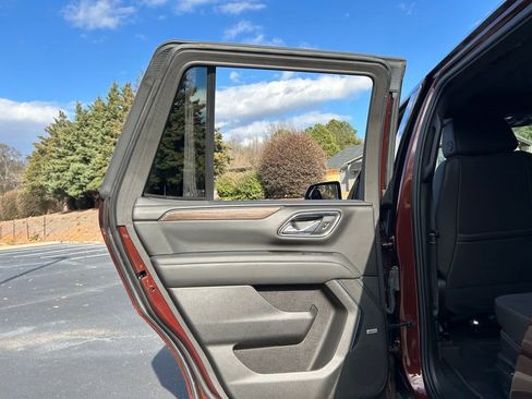 Used 2023 Chevrolet Tahoe High Country image 63