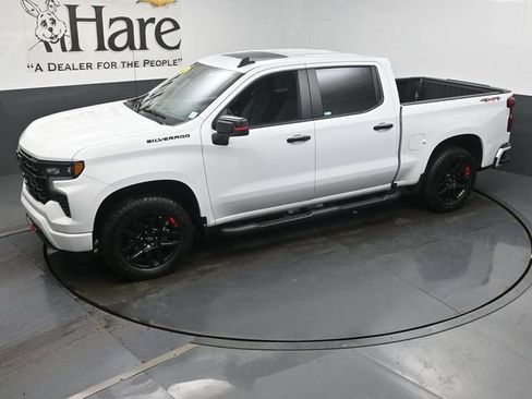 Used 2024 Chevrolet Silverado 1500 RST w/ Redline Edition AWD/4WD image 43