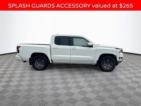 Certified 2025 Nissan Frontier SV w/ SV Convenience Package RWD image 4