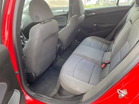 Used 2019 Chevrolet Cruze LT w/ LT Fleet Convenience Package FWD image 4