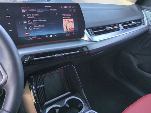 Used 2025 BMW X2 M35i image 30