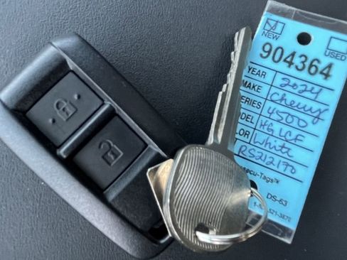 New 2024 Chevrolet Low Cab Forward image 22