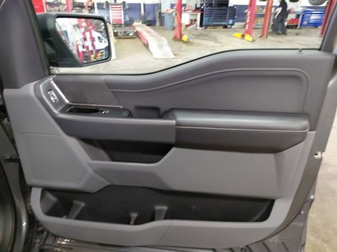 Used 2025 Ford F150 XLT w/ Equipment Group 301A Standard AWD/4WD image 16