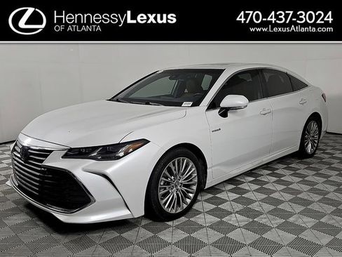Used 2019 Toyota Avalon Limited w/ Advanced Safety Package FWD image 1