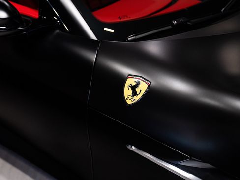 Used 2025 Ferrari 12Cilindri RWD image 22