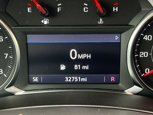 Used 2024 GMC Terrain SLT w/ Tech Package AWD/4WD image 30