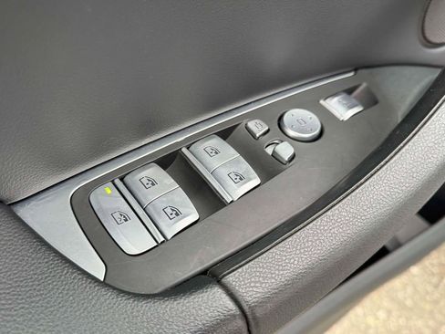 Used 2022 BMW X3 xDrive30i w/ Convenience Package w/ZPA image 17