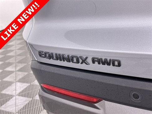 Used 2025 Chevrolet Equinox ACTIV w/ Safety and Technology Package image 33