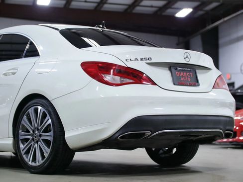 Used 2018 Mercedes-Benz CLA 250 image 13