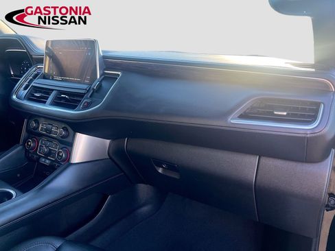 Used 2024 Chevrolet Suburban LT AWD/4WD image 40