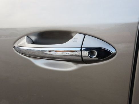 Used 2025 INFINITI QX60 Luxe image 19