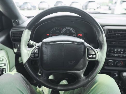 Used 2002 Chevrolet Camaro Z28 w/ SS Performance/Appearance Pkg image 35