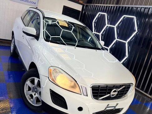 Used 2011 Volvo XC60 3.2 image 12
