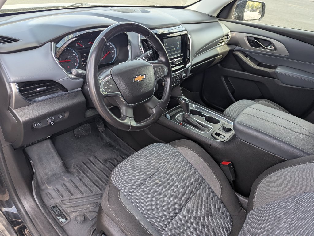 Used 2018 Chevrolet Traverse LT AWD/4WD image 24