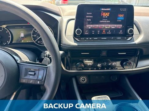 Used 2022 Nissan Rogue SV AWD/4WD image 6