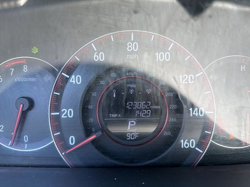 Used 2016 Honda Accord Sport image 30
