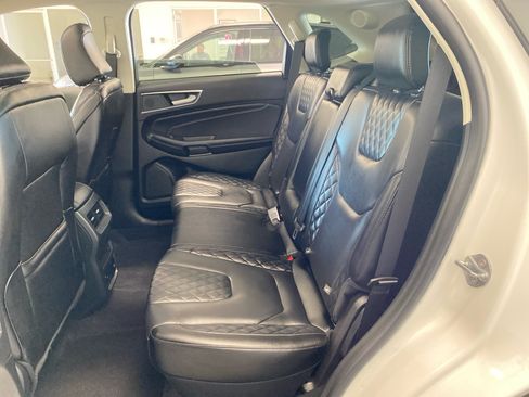 Used 2024 Ford Edge Titanium w/ Equipment Group 301A AWD/4WD image 11
