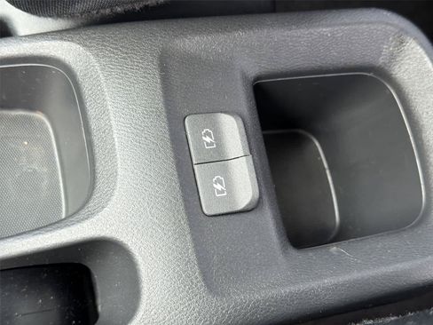 Used 2024 Nissan Versa S w/ S Plus Package FWD image 43