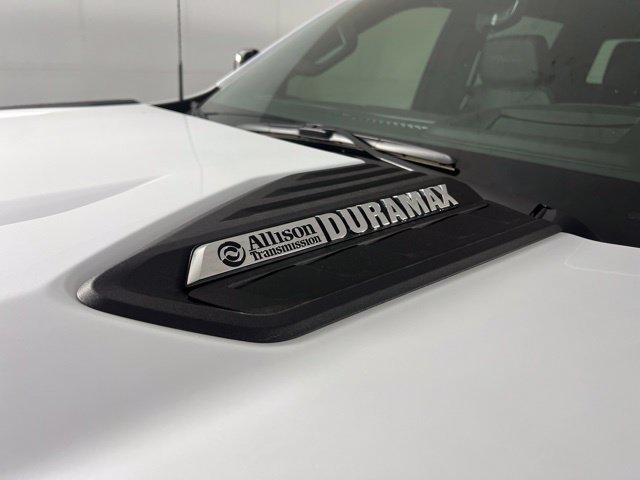 New 2026 Chevrolet Silverado 2500 High Country w/ Technology Package AWD/4WD image 4