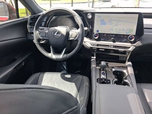 Used 2024 Lexus RX 350 w/ Convenience Package AWD/4WD image 10