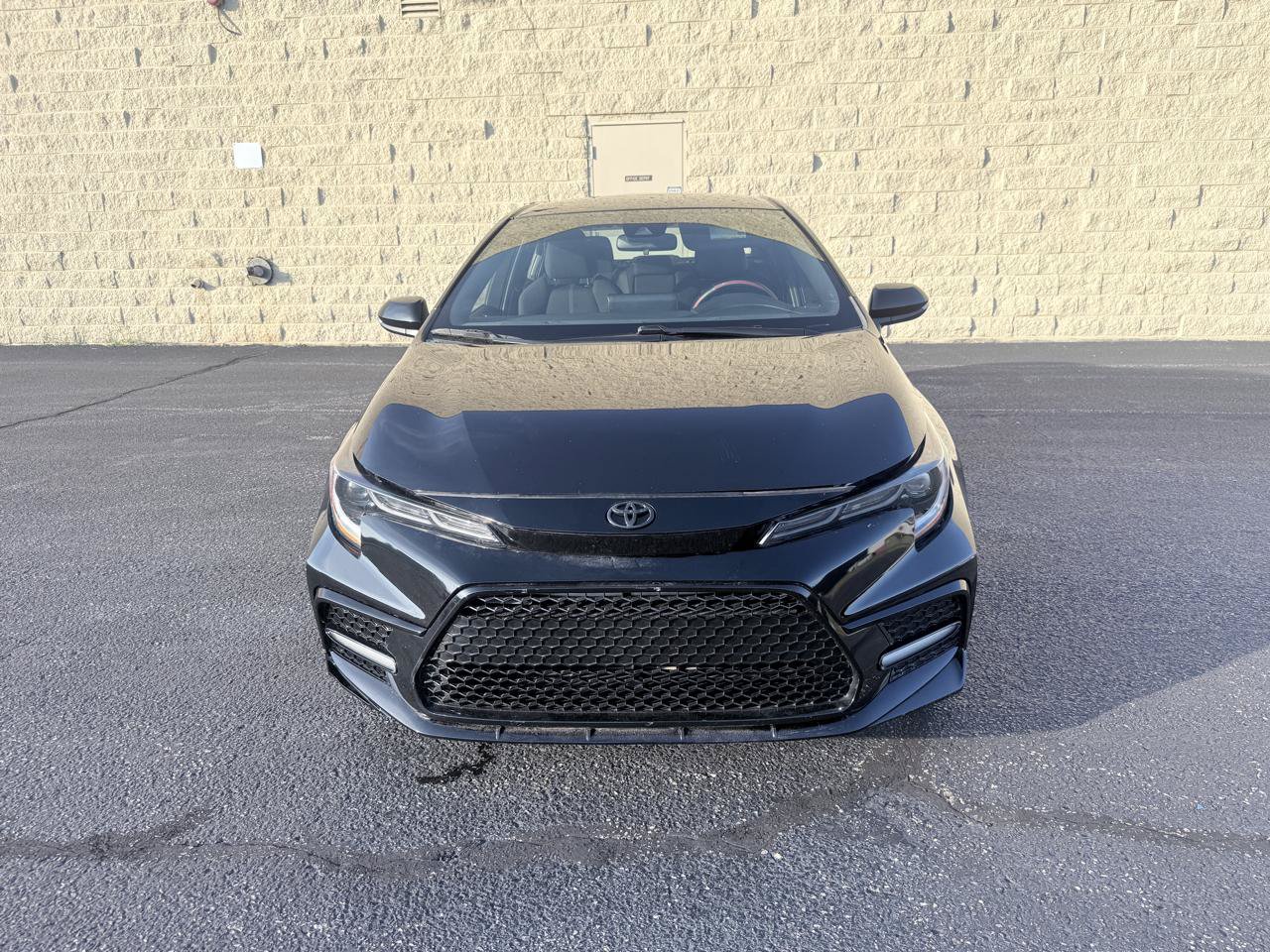Used 2022 Toyota Corolla SE w/ Carpet Mat Package (TMS) FWD image 8