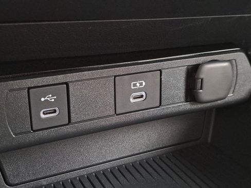 New 2026 Toyota Prius Limited image 19