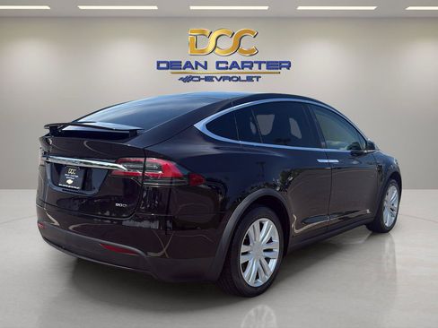 Used 2016 Tesla Model X 90D AWD/4WD image 5