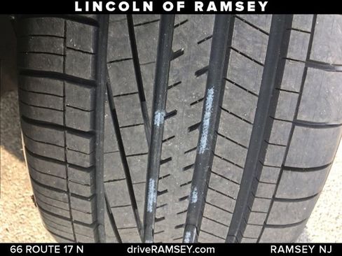 Used 2019 Lincoln MKC Reserve w/ MKC Climate Package image 24