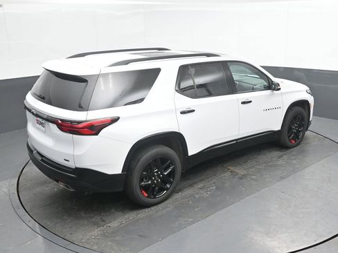 Used 2023 Chevrolet Traverse Premier w/ Redline Edition AWD/4WD image 34