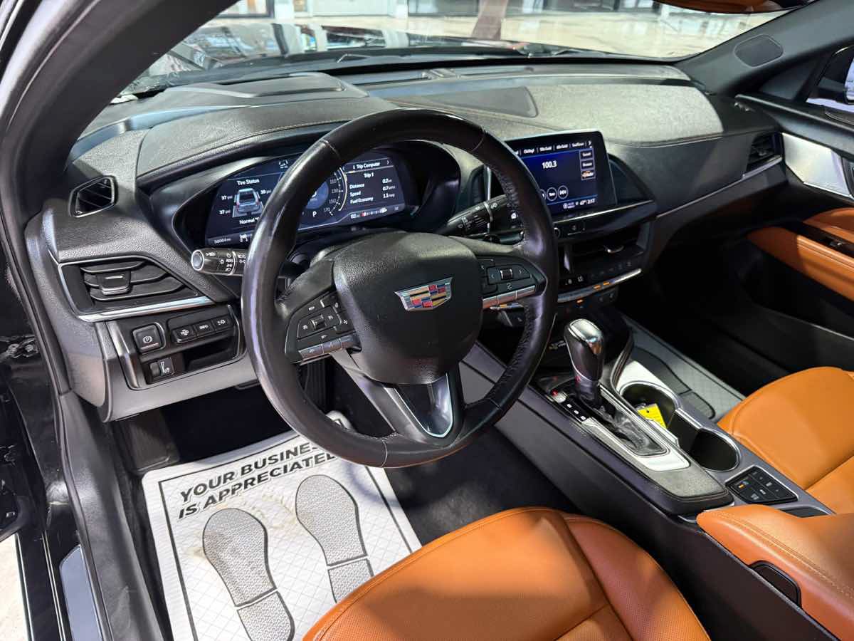 Used 2024 Cadillac CT4 Premium Luxury AWD/4WD image 32